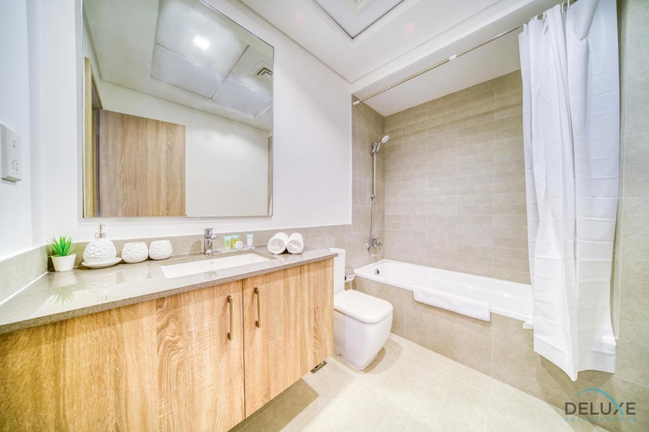 Sophisticated 1Br At Town Square Rawda Dubailand By Deluxe Holiday Homes Экстерьер фото